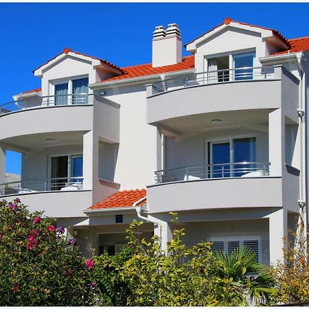Apartments Silver Beauty Rogoznica  Bagian luar foto